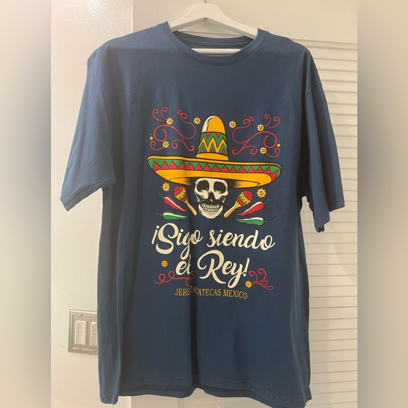 Men’s Shirt Size Large. Sigo Siendo El Rey. - Picture 1 of 4